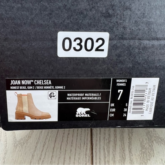 Sorel Women's Joan Now Chelsea Boots US7 Honest Beige, Gum 2 (orange) $190 - Picture 11 of 13